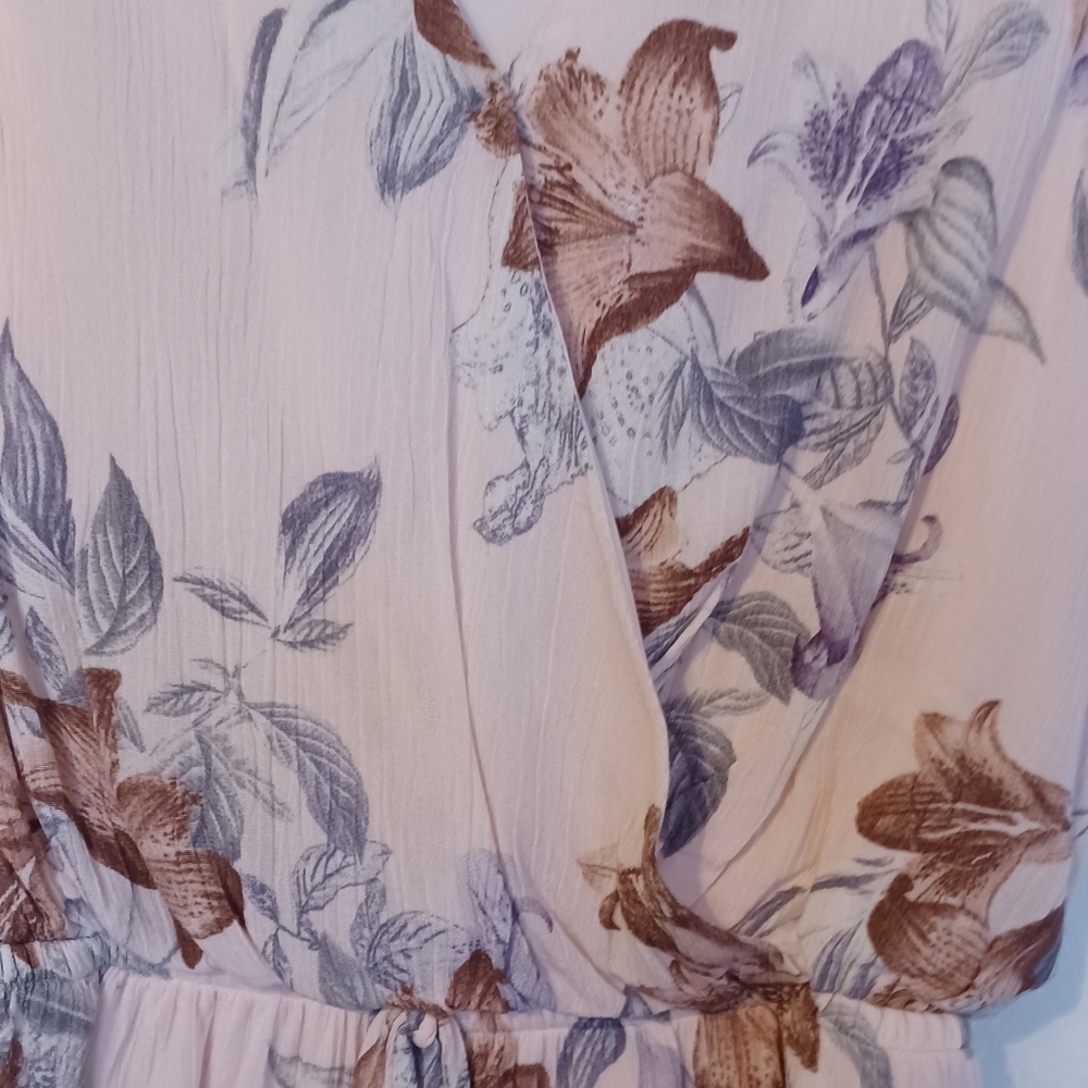💰One Clothing Floral Romper - Picture 4 of 14